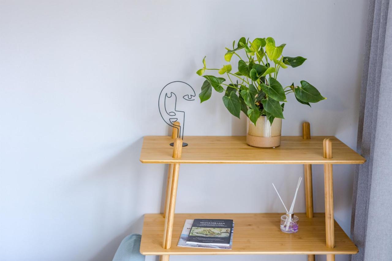 Monemvasia Modern Flat Dış mekan fotoğraf